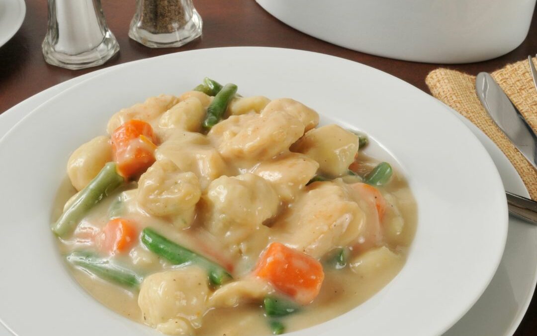 Slow Cooker Chicken and Dumplings