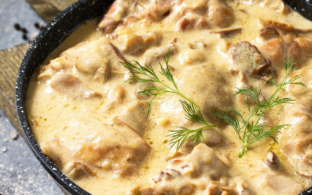 Chicken in White Wine Cream Sauce