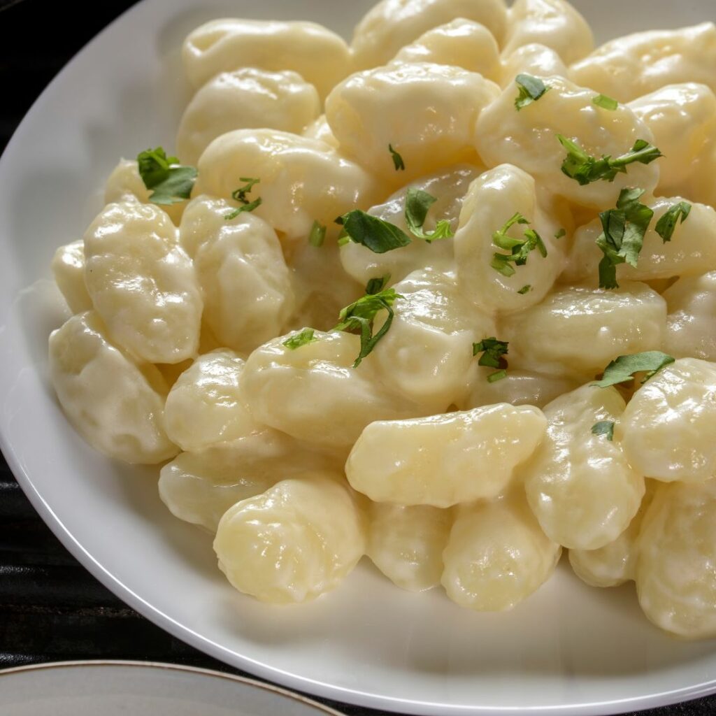 Creamy Gnocchi With Leeks