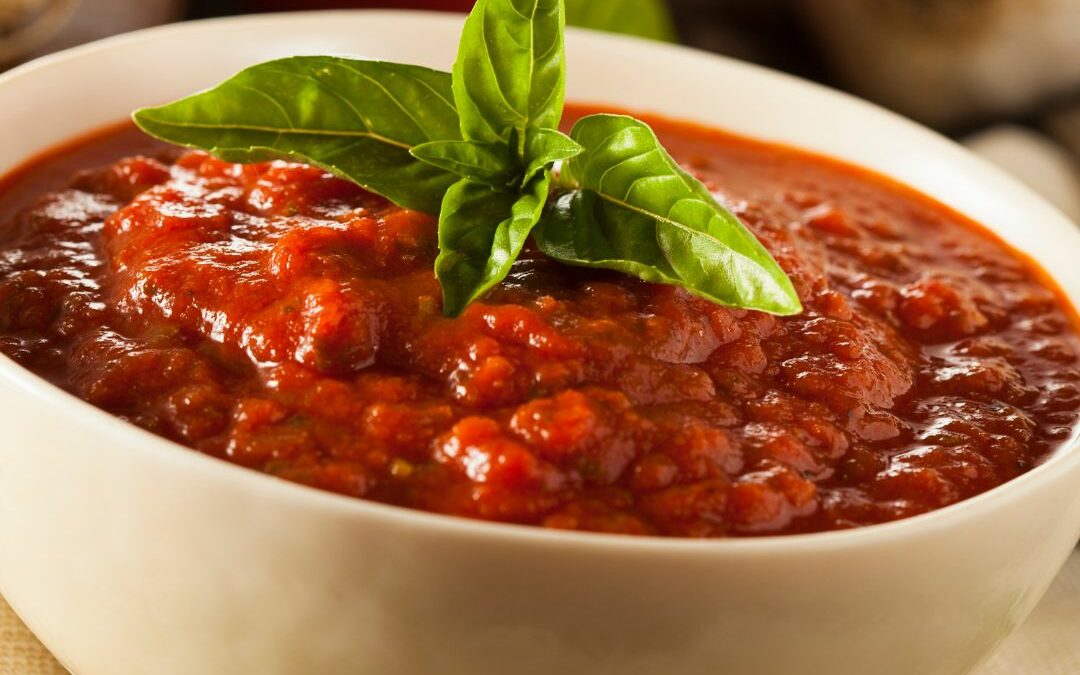 Liza’s Slow Cooker Roasted Garlic Marinara Sauce