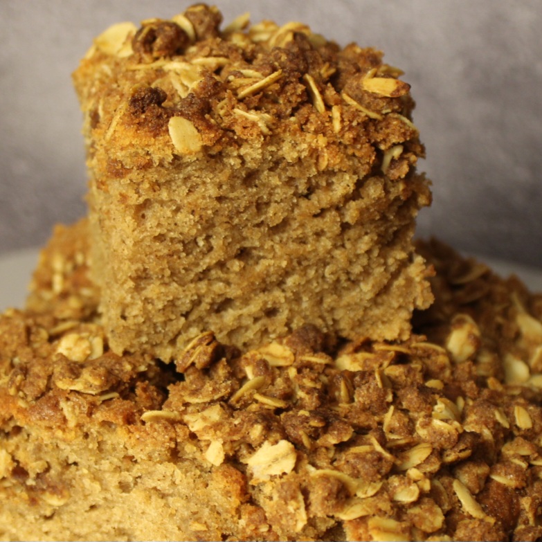 Applesauce Cake With Oatmeal Streusel Topping