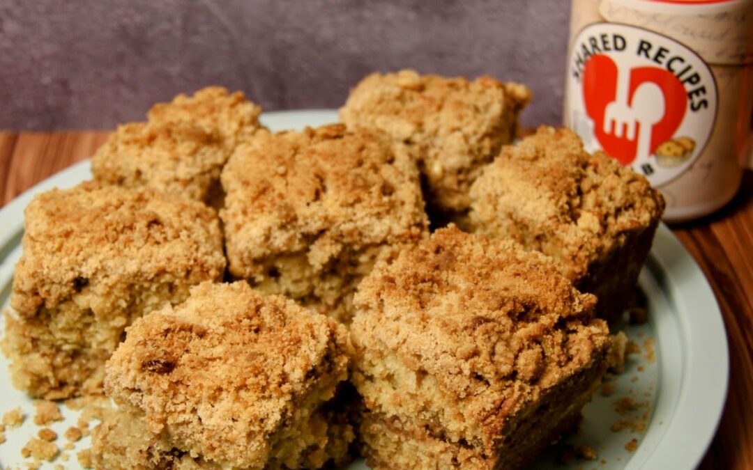 Cinnamon Apple Oatmeal Streusel Cake