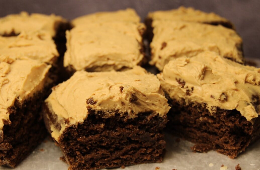 Easy Chocolate Cake With Peanut Butter Whipped Cream Frosting