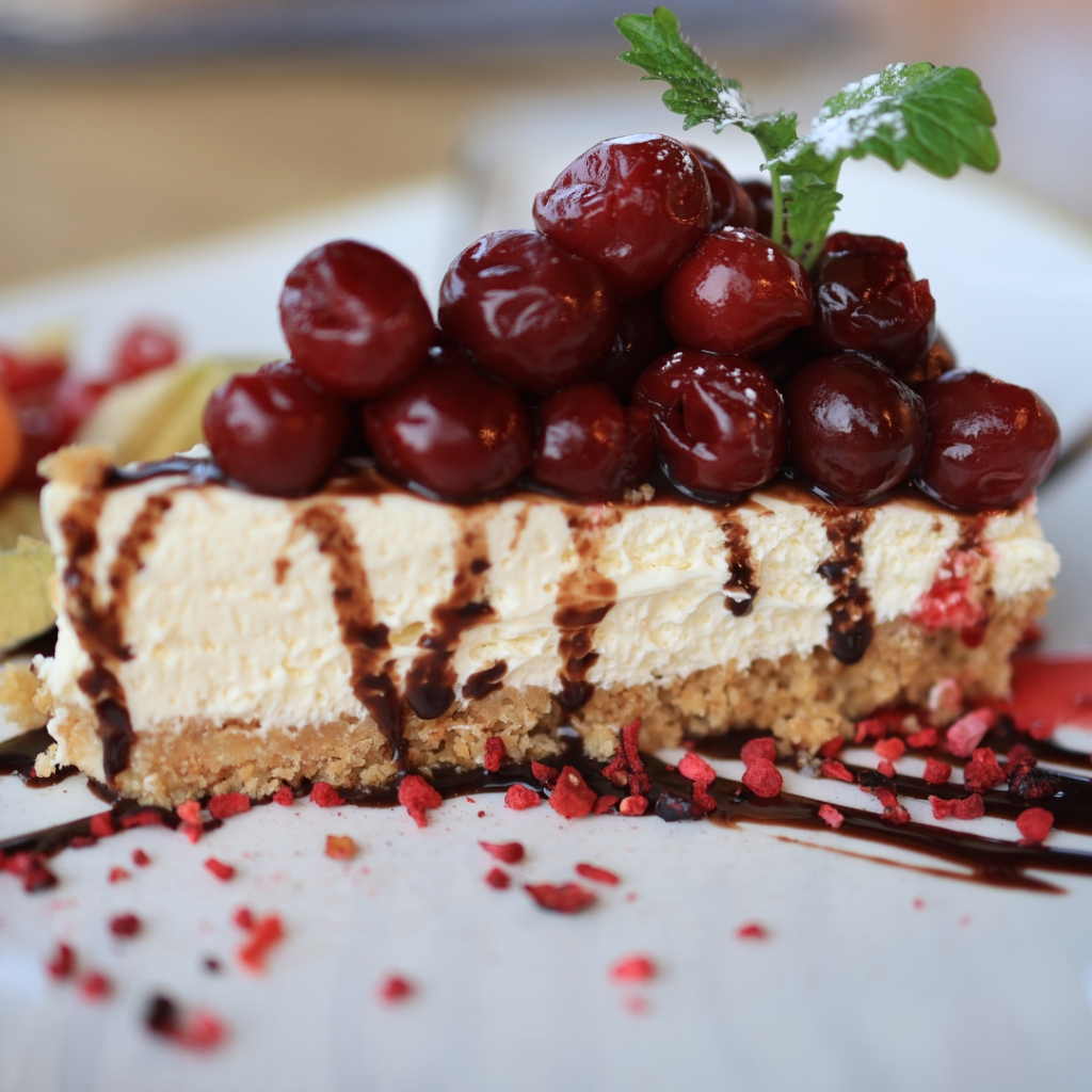 Easy No Bake Cherry Creme Pie
